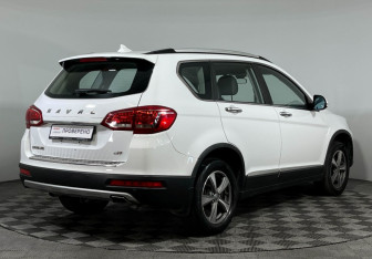 Подержанный автомобиль Haval H6 2017 года (5 фото)