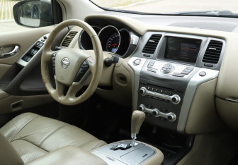 Подержанный автомобиль Nissan Murano Suv 2013 года (12 фото)