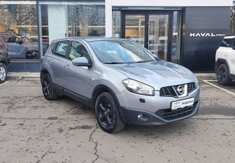 Подержанный автомобиль Nissan Qashqai 2011 года (3 фото)