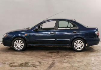 Подержанный автомобиль Nissan Almera Sedan 2006 года (8 фото)