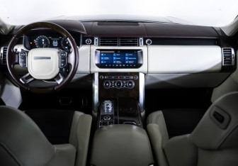 Подержанный автомобиль Land Rover Range Rover 2016 года (14 фото)