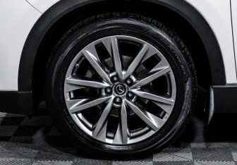 Подержанный автомобиль Mazda CX-9 2019 года (15 фото)