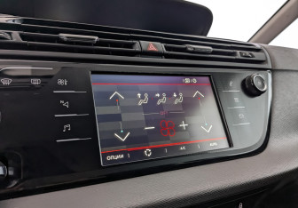 Подержанный автомобиль Citroen C4 Picasso 2017 года (22 фото)