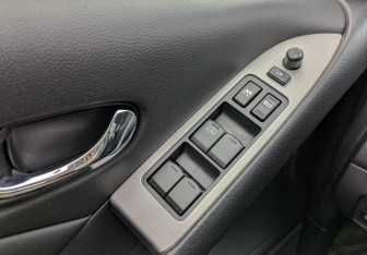 Подержанный автомобиль Nissan Murano Suv 2015 года (29 фото)