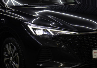 Подержанный автомобиль Changan Eado Plus 2023 года (23 фото)