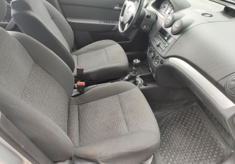 Подержанный автомобиль Ravon Nexia R3 2017 года (9 фото)