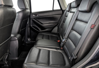 Подержанный автомобиль Mazda CX-5 2014 года (18 фото)