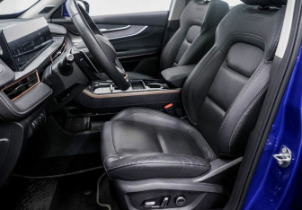 Подержанный автомобиль Exeed LX 2023 года (5 фото)