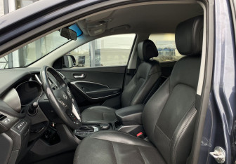 Подержанный автомобиль Hyundai Santa Fe 2017 года (20 фото)