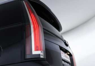 Подержанный автомобиль Cadillac Escalade Suv 2020 года (27 фото)