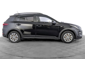 Подержанный автомобиль Kia Rio Hatchback 2018 года (4 фото)