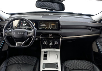Подержанный автомобиль Exeed TXL 2022 года (14 фото)