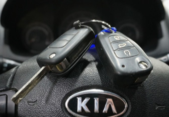 Подержанный автомобиль Kia Ceed Wagon 2010 года (14 фото)