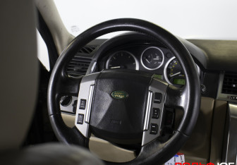 Подержанный автомобиль Land Rover Range Rover Sport 2008 года (17 фото)