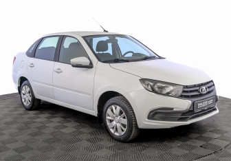 Подержанный автомобиль LADA (ВАЗ) Granta Sedan 2023 года (3 фото)