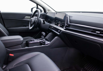 Подержанный автомобиль Kia Sportage 2024 года (9 фото)