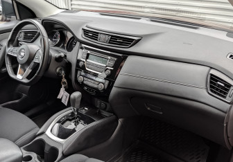 Подержанный автомобиль Nissan Qashqai 2019 года (13 фото)