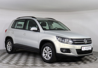 Подержанный автомобиль Volkswagen Tiguan 2015 года (3 фото)