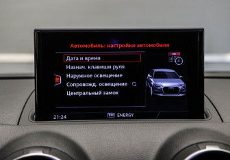 Подержанный автомобиль Audi A3 Sedan 2018 года (15 фото)