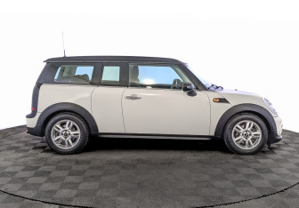 Подержанный автомобиль MINI Clubman Hatchback 2012 года (4 фото)
