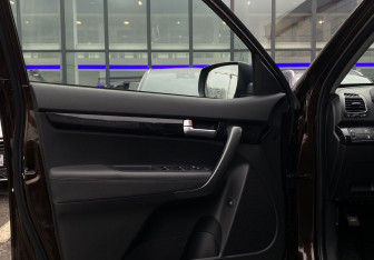 Подержанный автомобиль Kia Sorento 2019 года (21 фото)