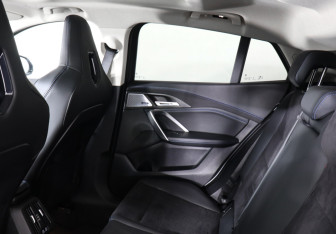 Подержанный автомобиль BMW X2 2024 года (15 фото)