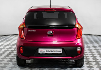 Подержанный автомобиль Kia Picanto 2014 года (6 фото)