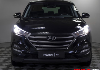 Подержанный автомобиль Hyundai Tucson 2016 года (18 фото)