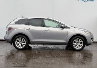 Подержанный автомобиль Mazda CX-7 2007 года (4 фото)