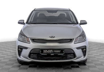 Подержанный автомобиль Kia Rio Sedan 2018 года (2 фото)