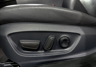 Подержанный автомобиль Toyota Camry Sedan 2021 года (28 фото)
