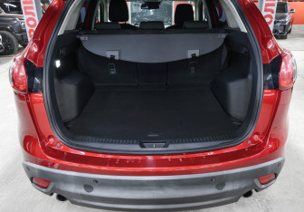 Подержанный автомобиль Mazda CX-5 2013 года (10 фото)