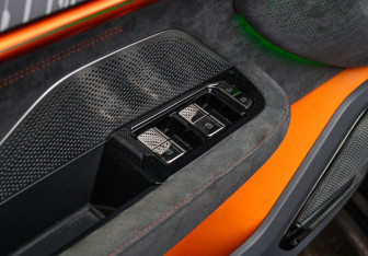 Подержанный автомобиль Zeekr 001 2023 года (21 фото)