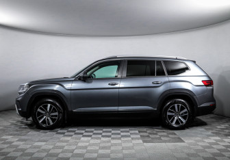 Подержанный автомобиль Volkswagen Teramont 2021 года (8 фото)