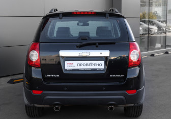 Подержанный автомобиль Chevrolet Captiva 2008 года (6 фото)