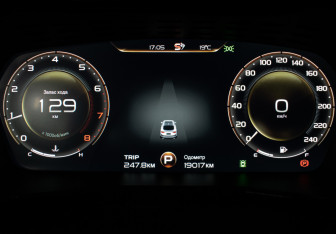 Подержанный автомобиль Geely Tugella 2022 года (13 фото)