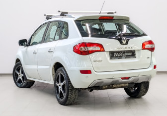 Подержанный автомобиль Renault Koleos 2013 года (7 фото)