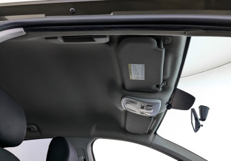 Подержанный автомобиль Citroen C4 Sedan 2016 года (23 фото)