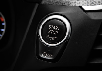 Подержанный автомобиль BMW X4 2019 года (17 фото)