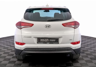 Подержанный автомобиль Hyundai Tucson 2017 года (6 фото)