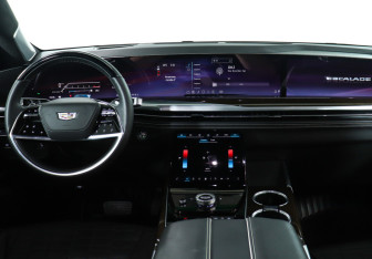 Подержанный автомобиль Cadillac Escalade Suv 2025 года (11 фото)