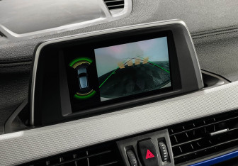 Подержанный автомобиль BMW X2 2018 года (16 фото)