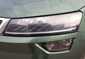 Подержанный автомобиль Skoda Karoq 2022 года (25 фото)