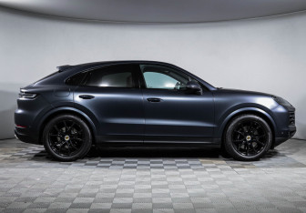 Подержанный автомобиль Porsche Cayenne 2023 года (4 фото)