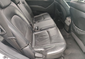 Подержанный автомобиль Hyundai ix55 2010 года (11 фото)