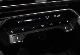 Подержанный автомобиль Kaiyi E5 2023 года (17 фото)