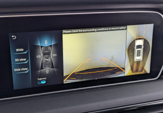 Подержанный автомобиль Hongqi HS5 2022 года (30 фото)