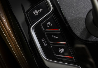 Подержанный автомобиль BMW M5 Sedan 2019 года (21 фото)