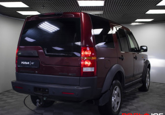 Подержанный автомобиль Land Rover Discovery 2005 года (21 фото)