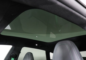 Подержанный автомобиль Zeekr 001 2023 года (13 фото)